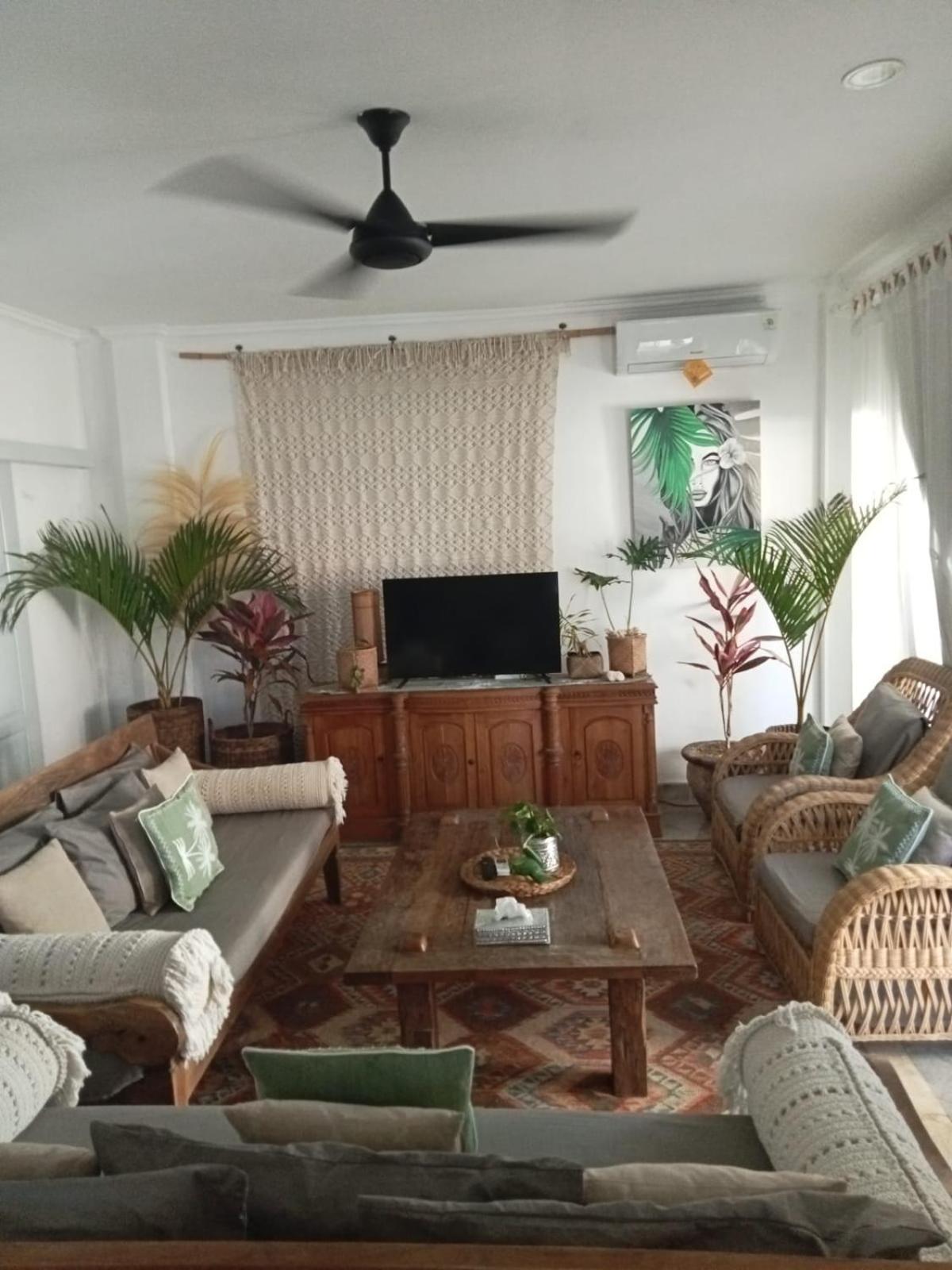 Bali Court Hotel & Apartment Legian Zewnętrze zdjęcie