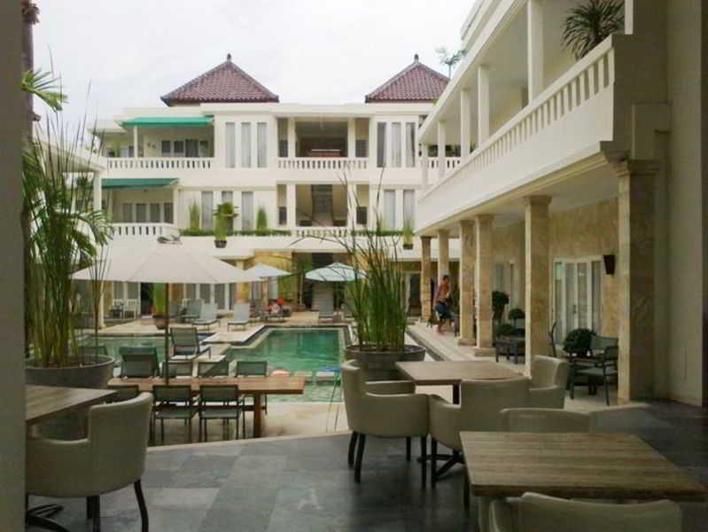 Bali Court Hotel & Apartment Legian Zewnętrze zdjęcie